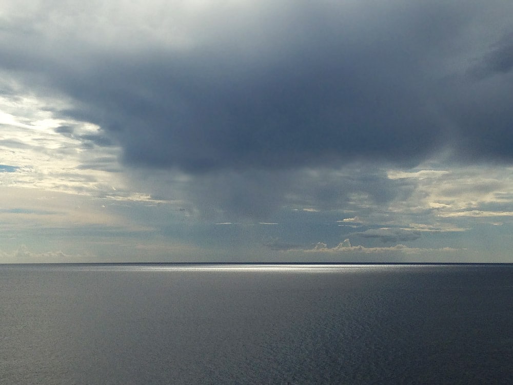 voyager en ferry corse panorama mer