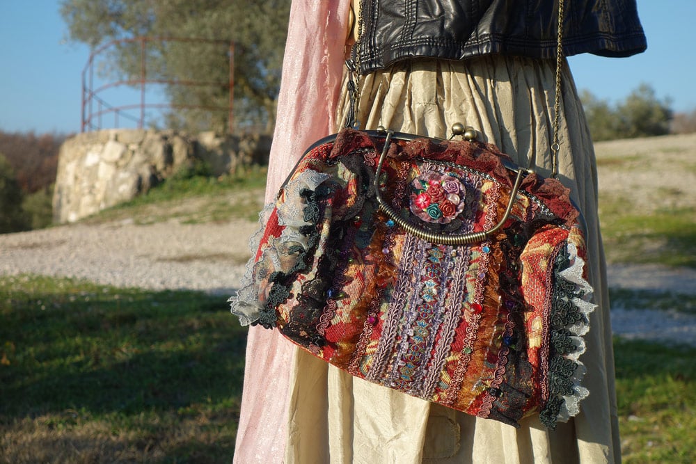 sac à main dentelles et froufrous vintage baroque