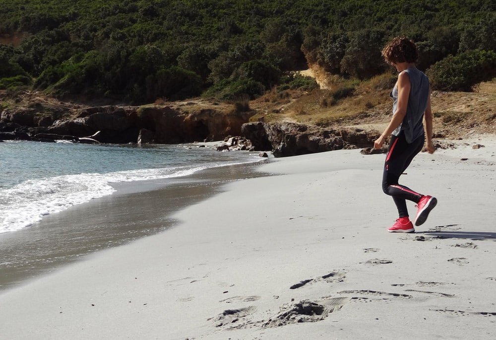 jogging sur la plage cross trails trail en bord de mer