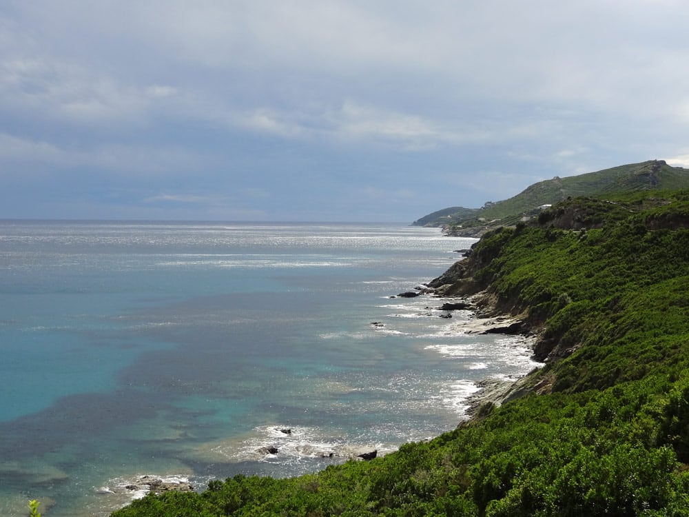 plus beau panorama du cap corse trail en bord de mer