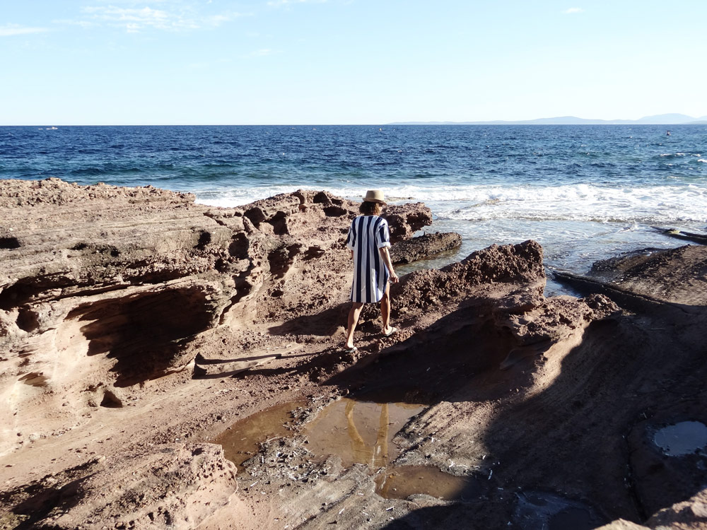 où sont les calanques de Saint Raphael vacances été