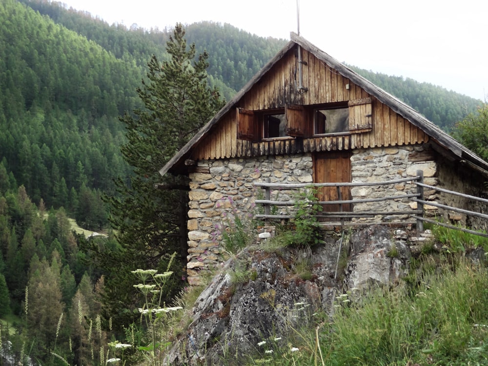rando Chambeyron chalet bois refuge