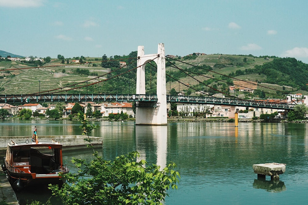 Le Port de Condrieu sur Rhône Vacances en famille