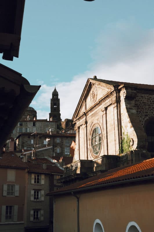 Que faire en vacances au Puy-en-Velay ? Puy de Lumières