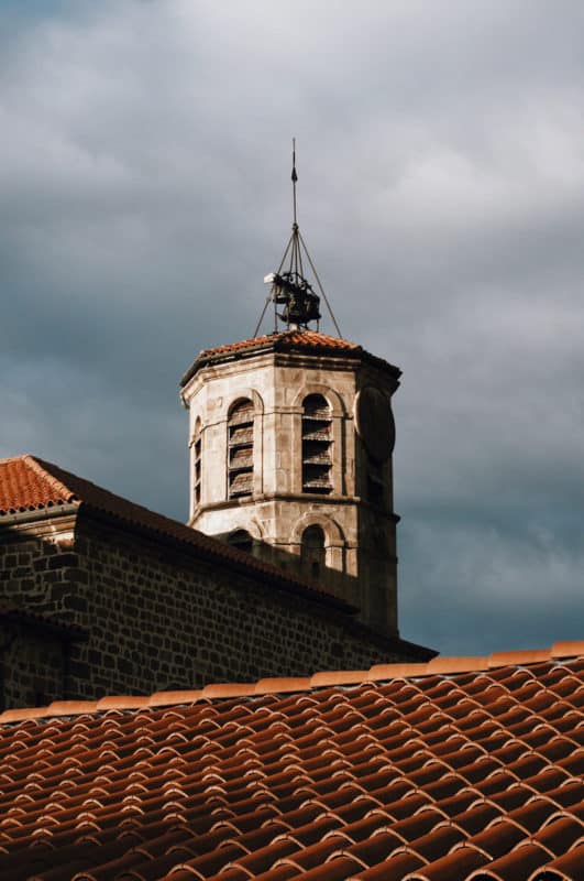 Visiter le Puy-en-Velay insolite église