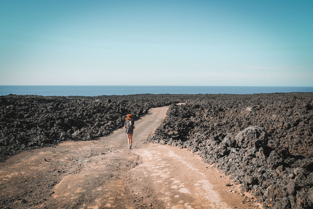 Lanzarote hors sentiers battus mer de lave