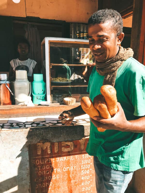 voyager avec un chauffeur guide Madagascar