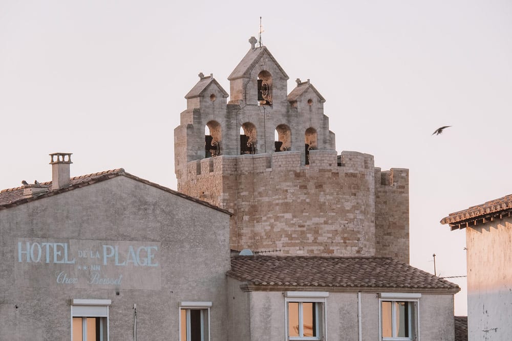 visiter église Saintes Marie de la Mer