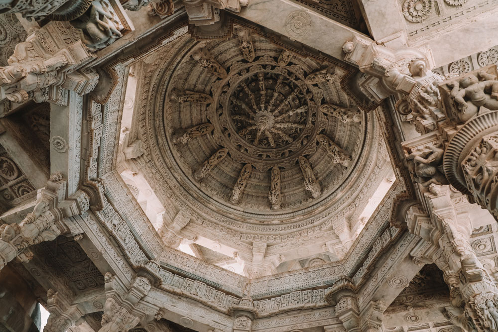 temple Rajasthan plus célèbre Ranakpur visite Inde