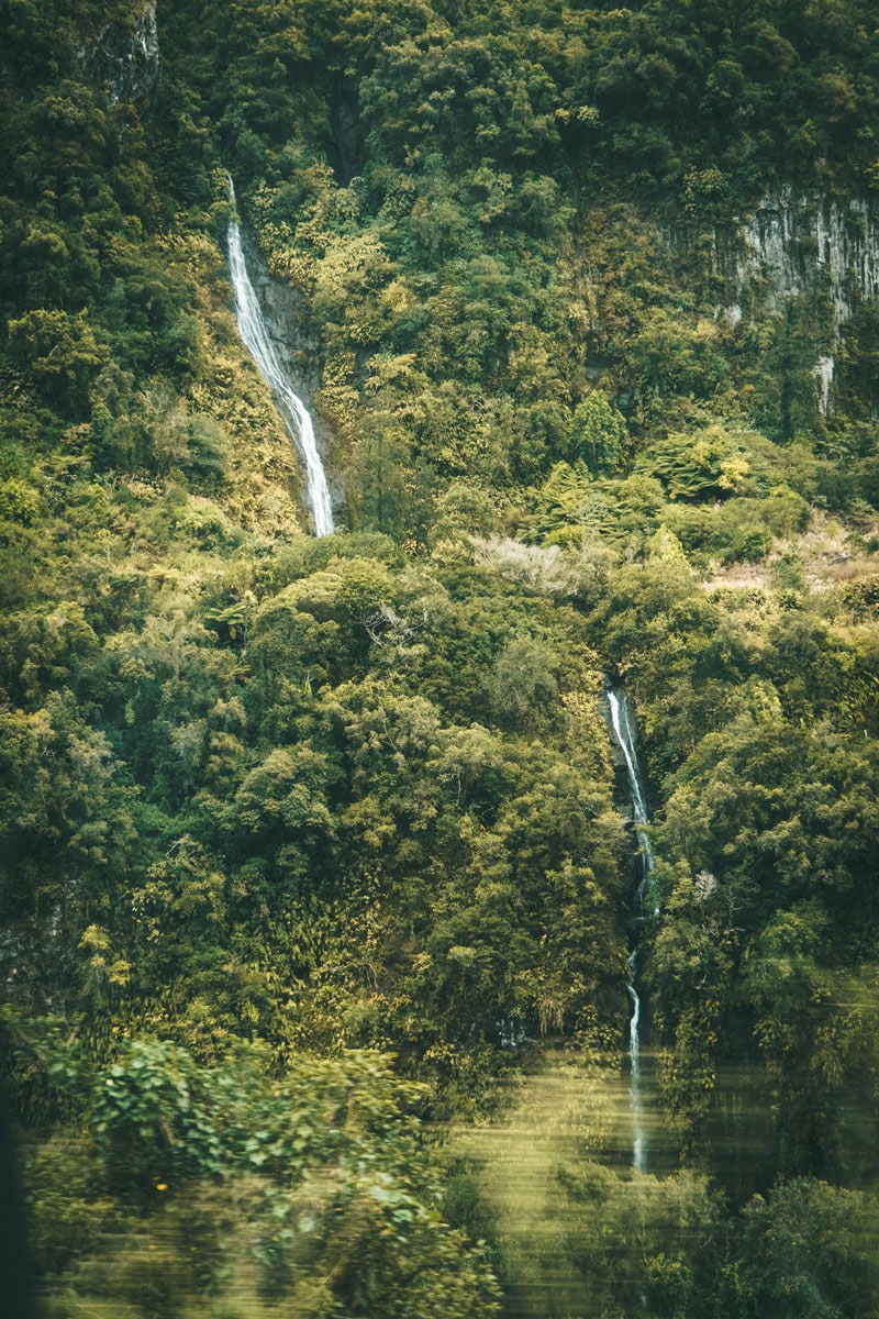 voir cascades sur route Salazie Hell Bourg