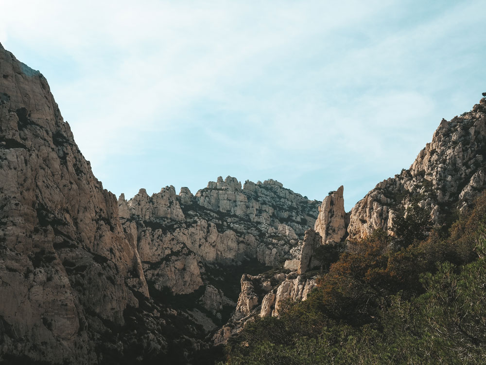 comment visiter les calanques de Marseille Cassis