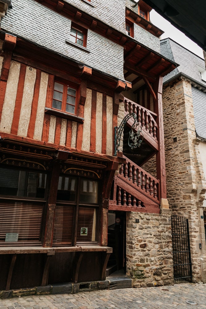 anciennes maisons Moyen-Age cité médiévale Vitré