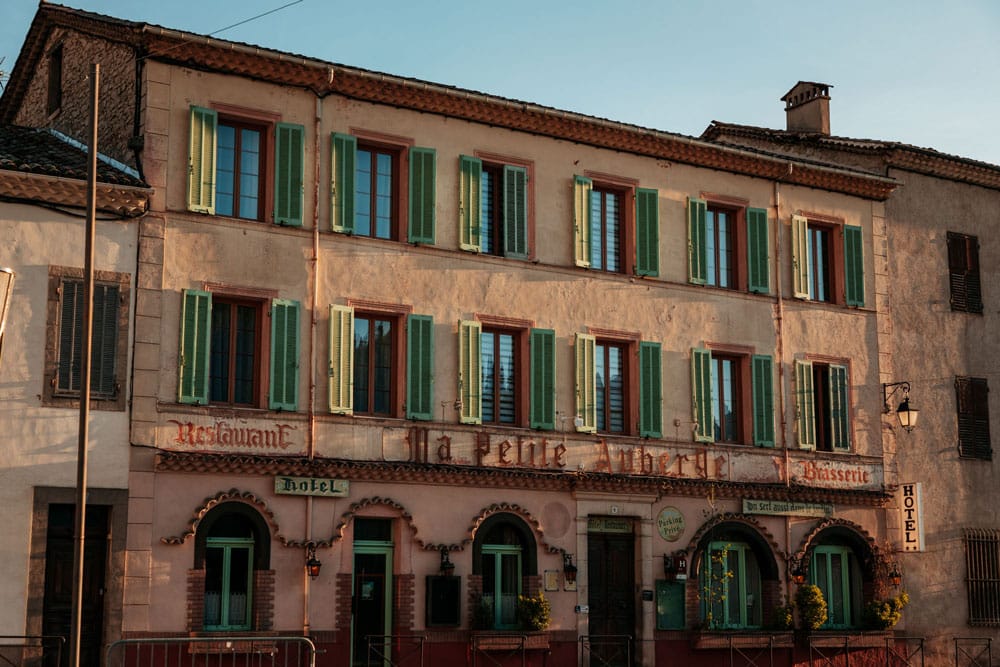 quel hôtel Castellane petite auberge