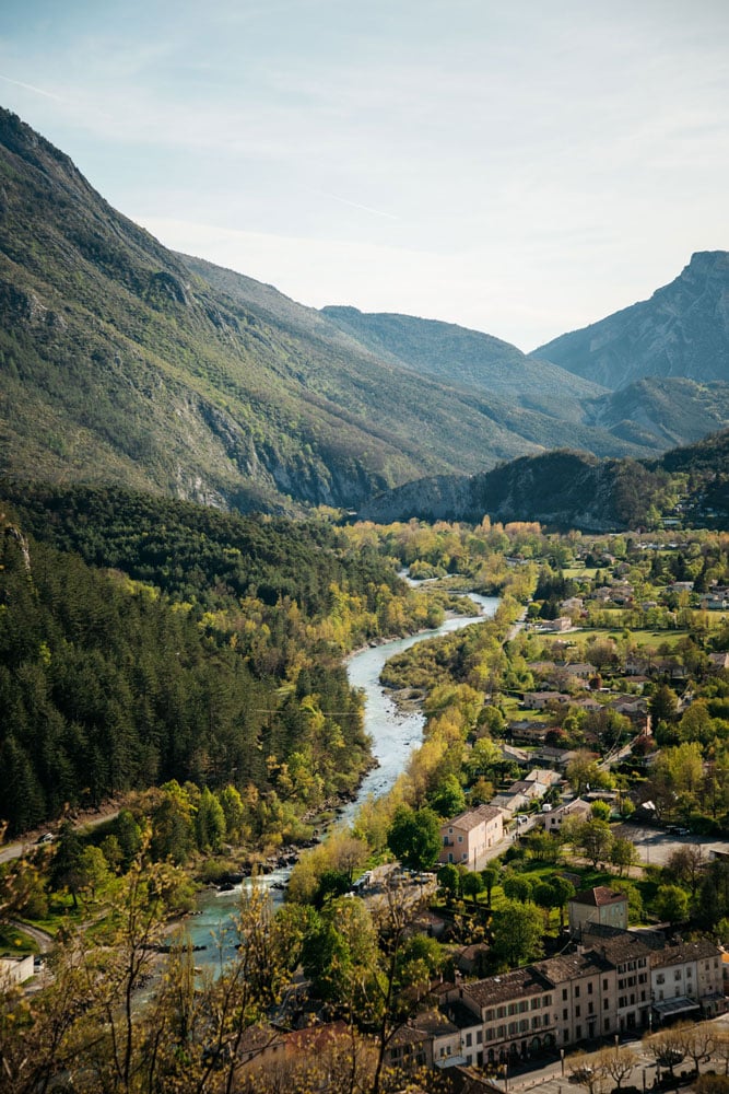 village près des gorges du verdon Castellane