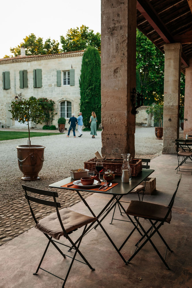 où manger à Beaucaire avec jardins