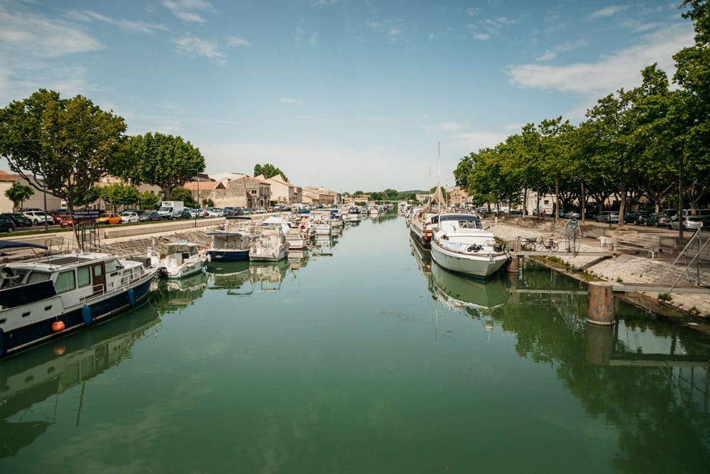 port de plaisance de Beaucaire canal Rhône à Sète