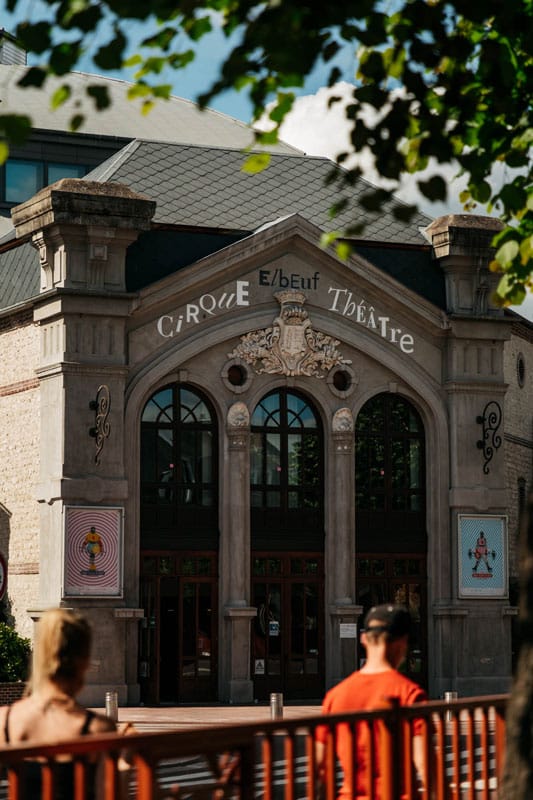 spectacles cirque théâtre Elbeuf