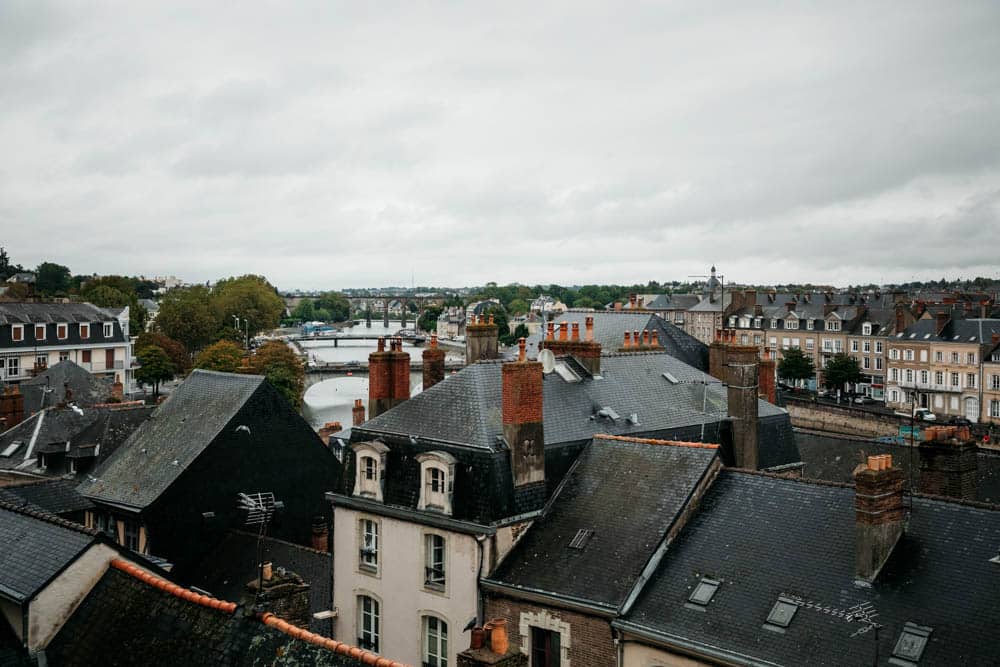 ou voir le panorama sur Laval