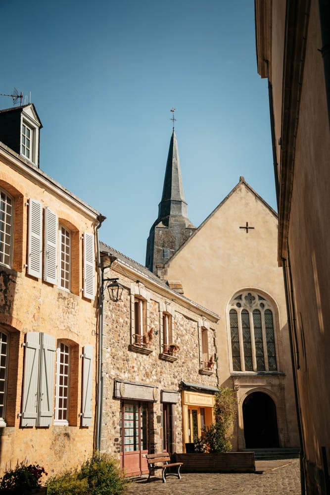 topos des randonnées Sainte Suzanne