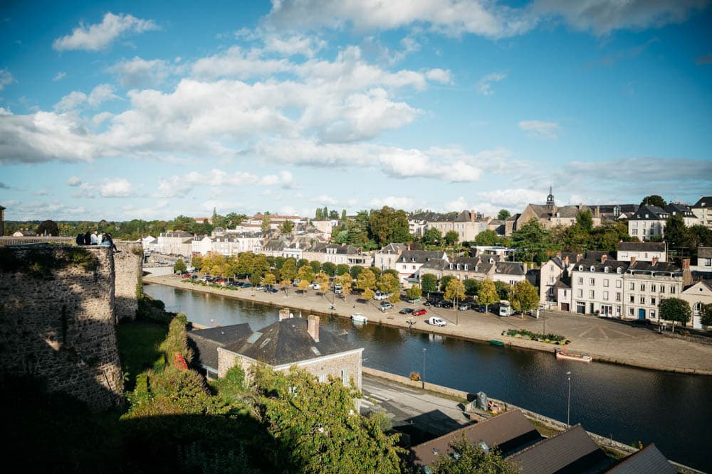 vue panoramique depuis jardin de Mayenne