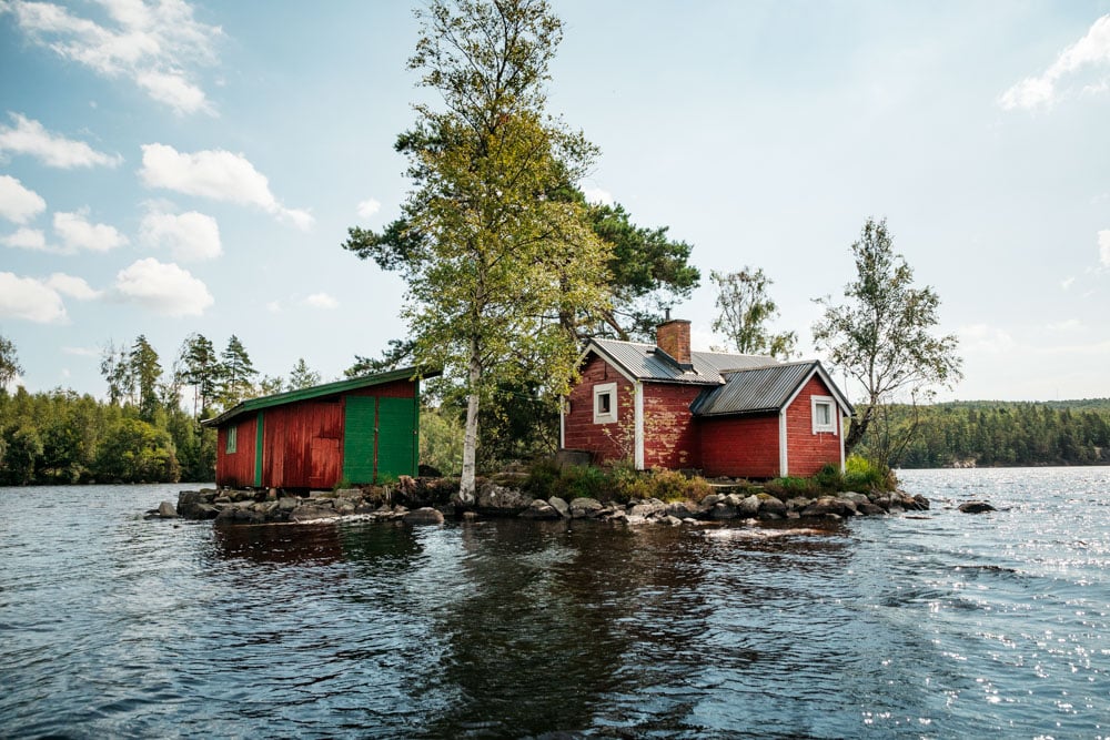 maisons typiques Suède voyage canoë