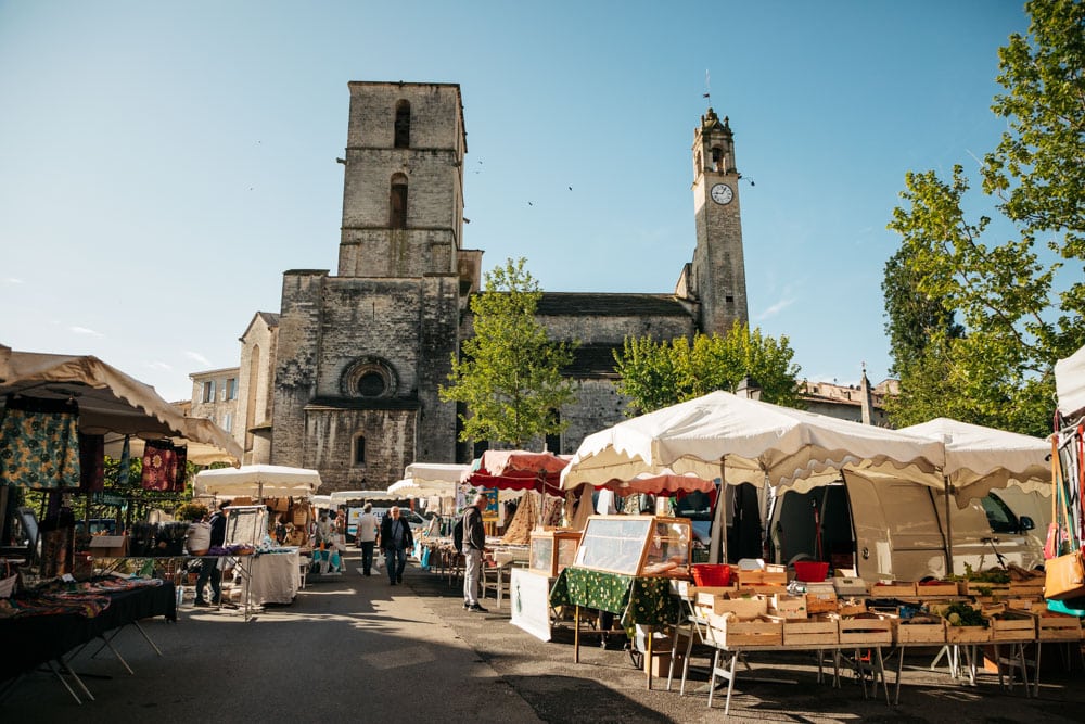 que faire a Forcalquier plus grand marche alpes de haute provence
