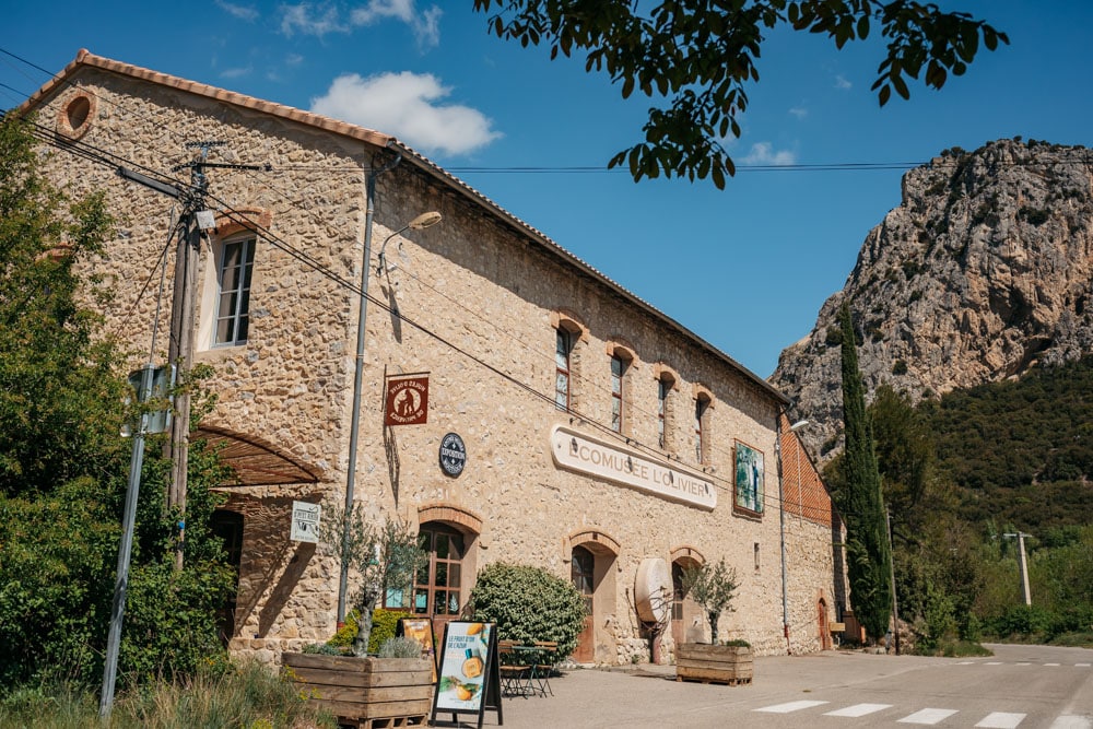 avis restaurant Au Petit Ribier Volx écomusée olivier