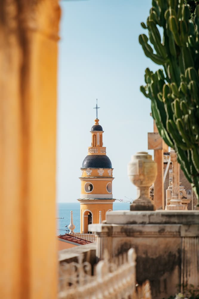 balade insolite cimetière de Menton