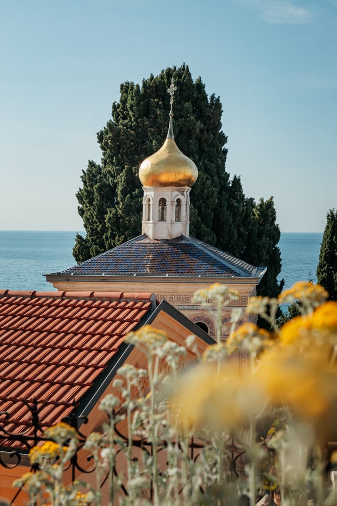 comment aller au cimetière de Menton