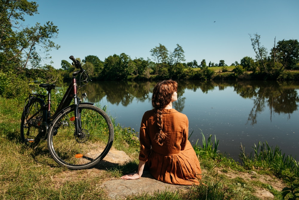 balade à vélo sur les berges de la Mayenne