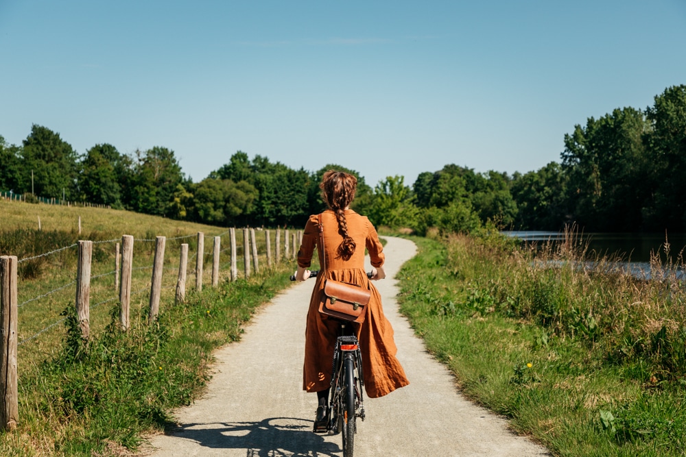chemin de halage à vélo Mayenne