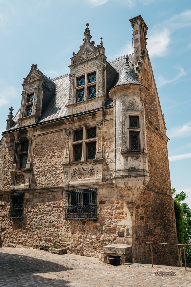 quels monuments à visiter Le Mans