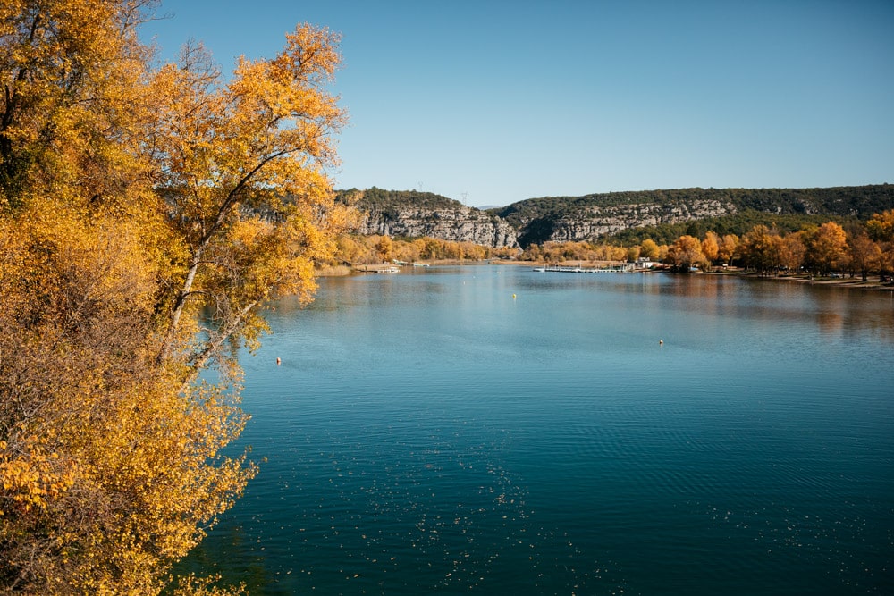 lac de Quinson basses gorges du Verdon