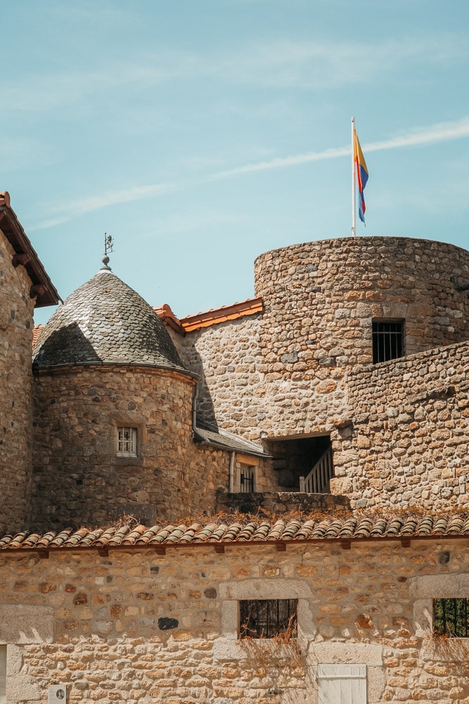 Malzieu tour et cité historique