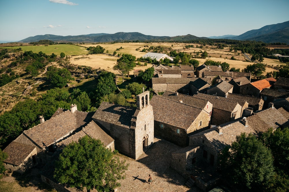 plus beaux villages de France la Garde Guérin