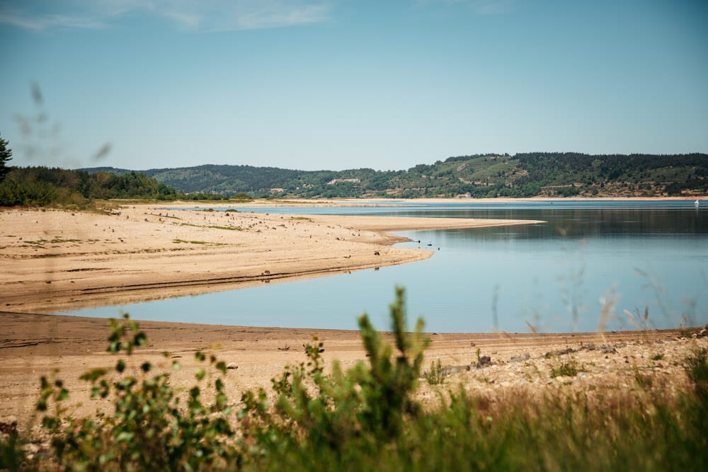 que faire au lac de Naussac