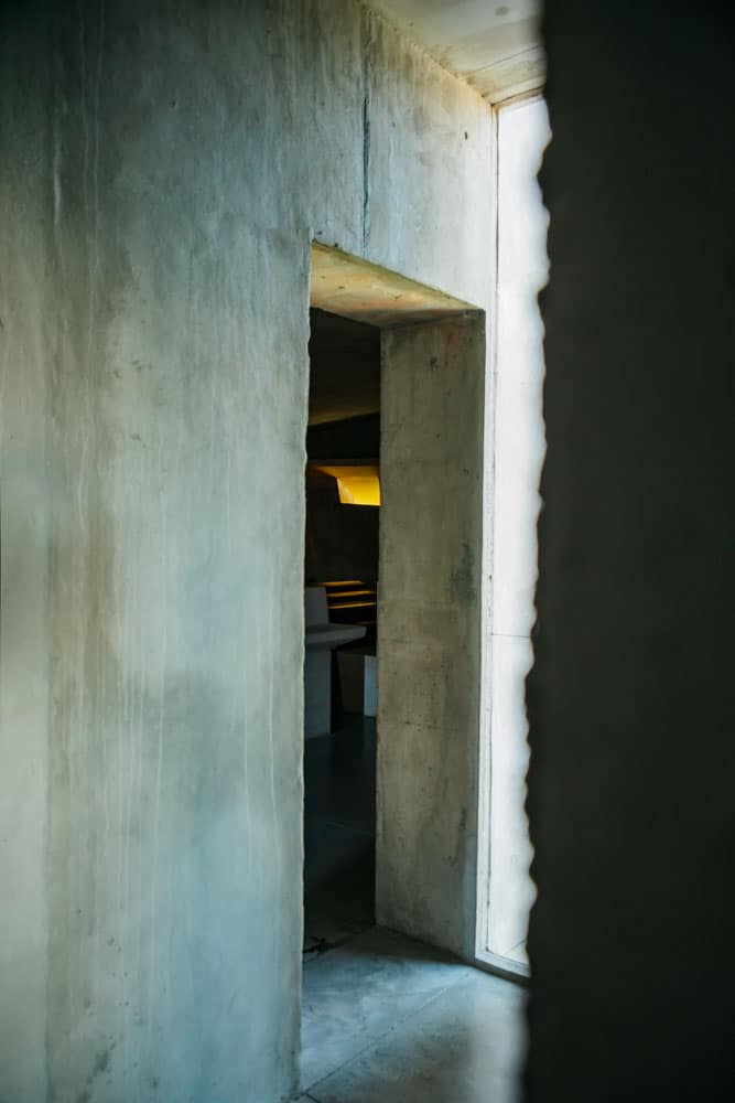 intérieur église Le Corbusier Firminy