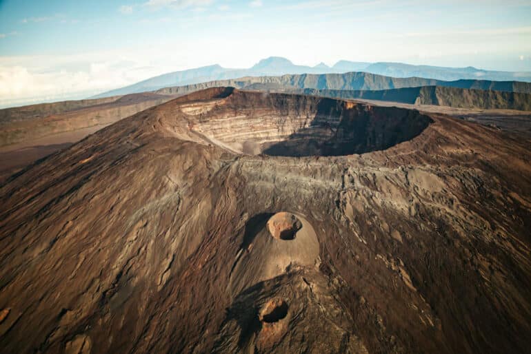 Randonnée du Piton de la Fournaise voir un volcan actif • blog