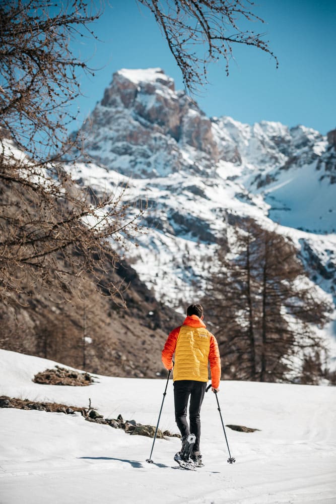 Chambeyron en raquettes à neige