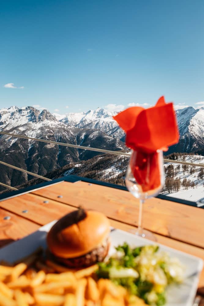 où manger sur les pistes à Praloup