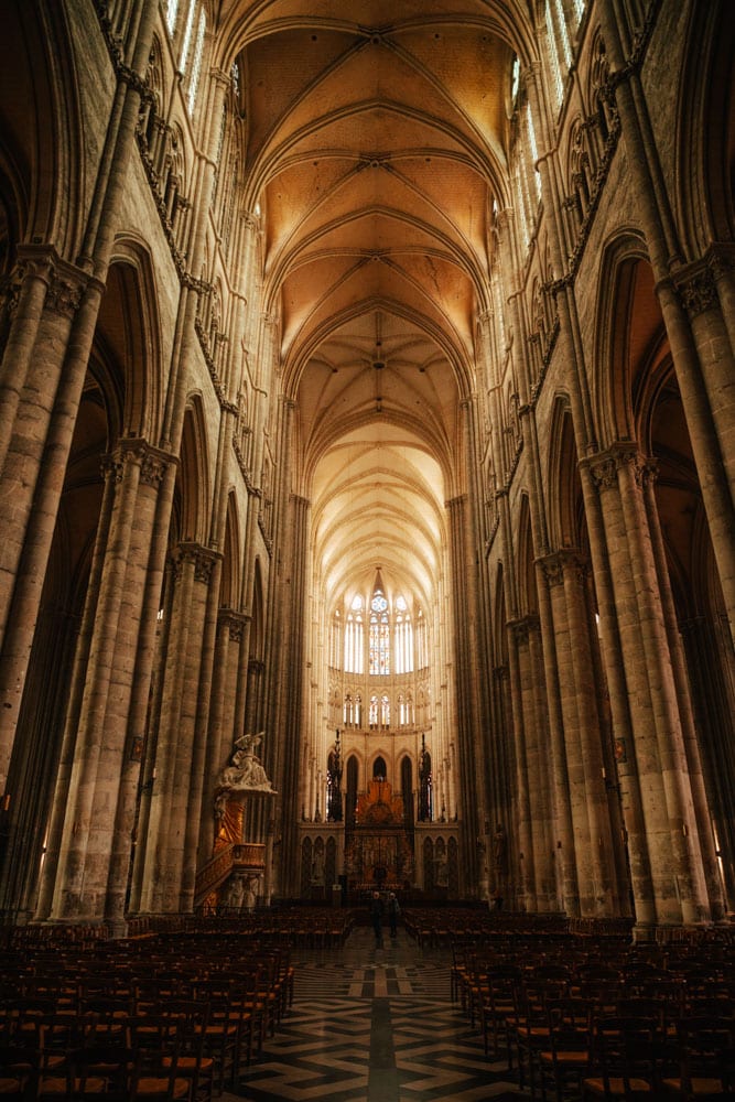 plus grande cathédrale de France
