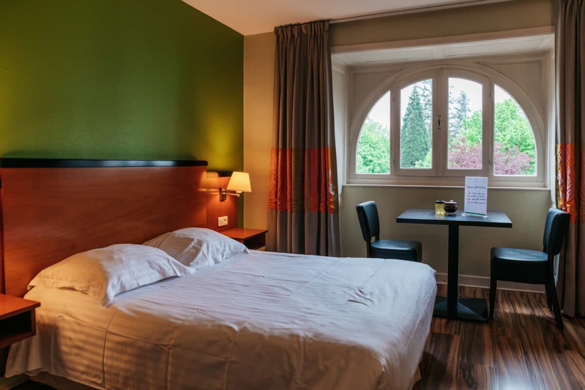 Luxeuil-les-Bains hôtel