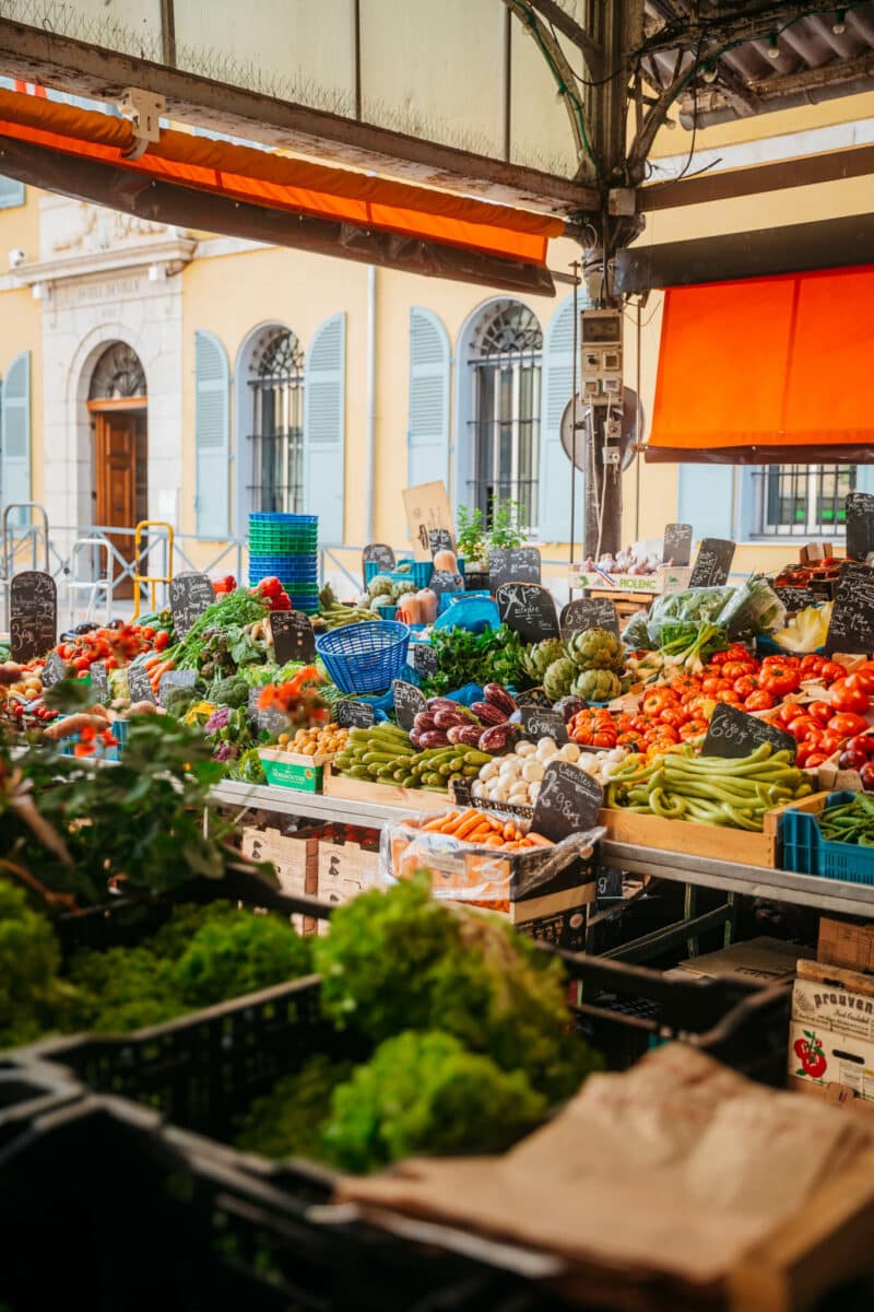 jour de marché à Antibes