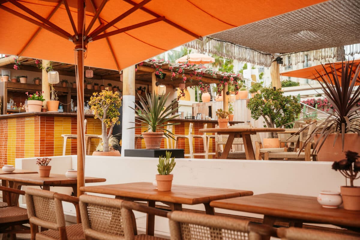 restaurant sur la plage de cannes Copal Beach