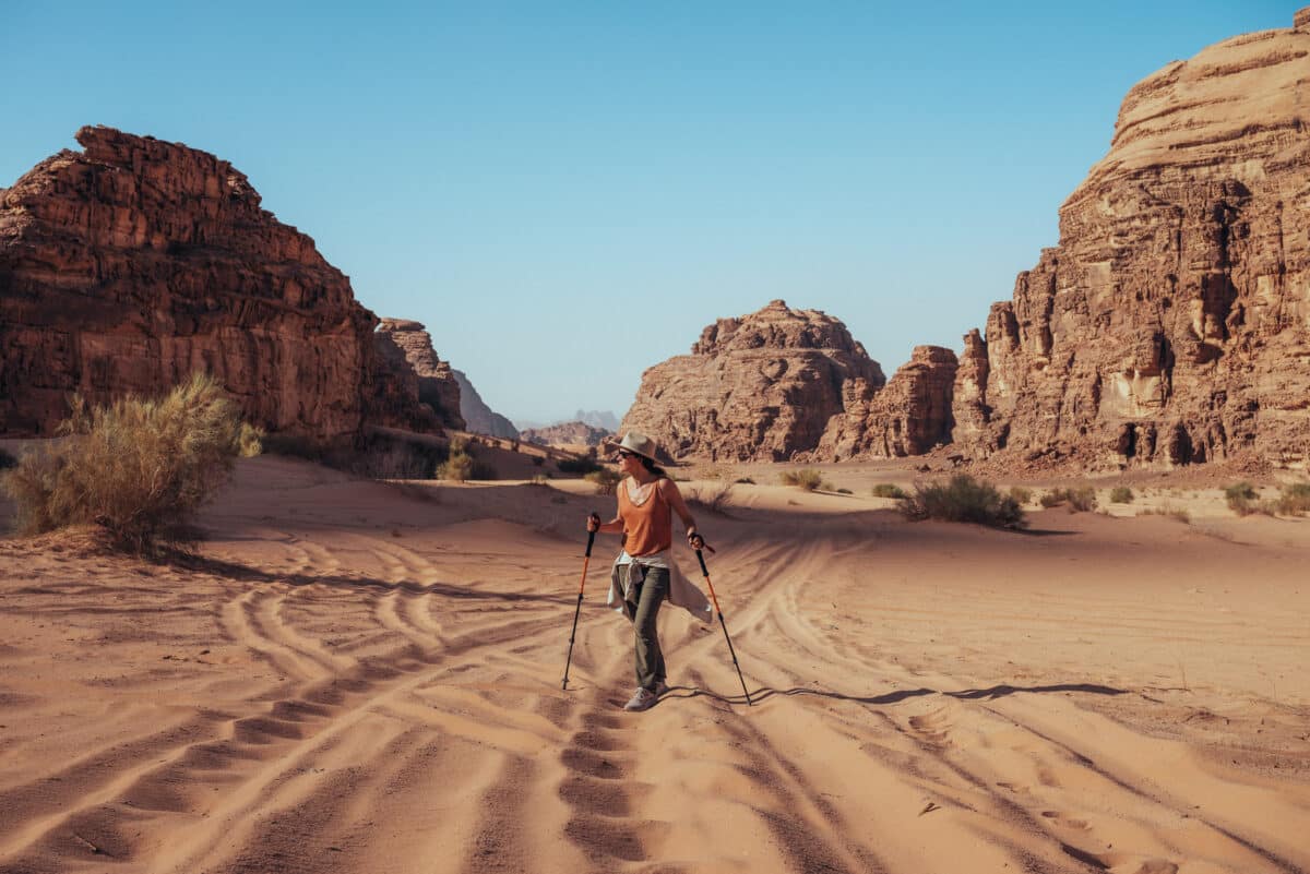 exploration de Wadi Rum lors du road trip Jordanie Travelbase