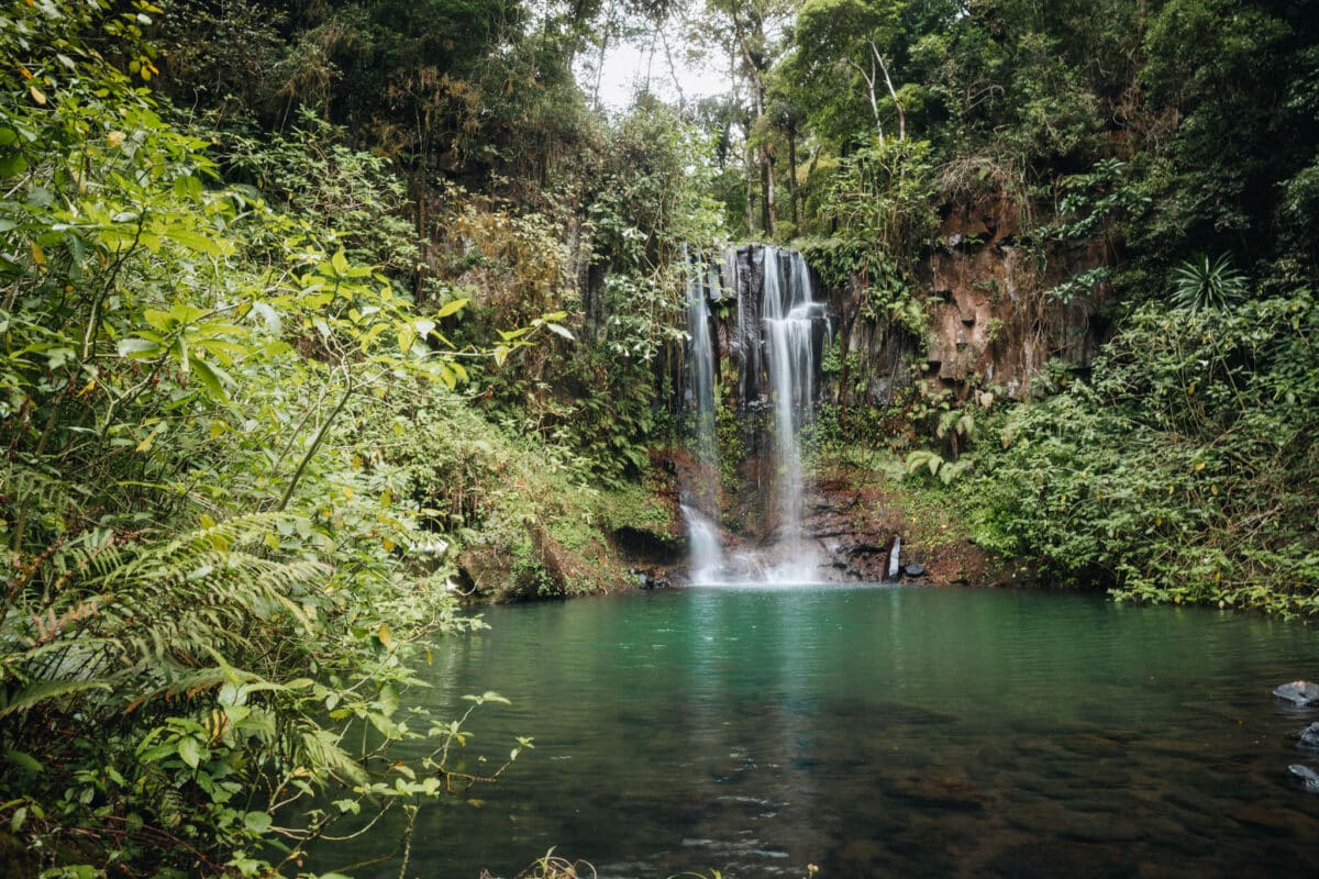 excursion cascade montagne d'Ambre