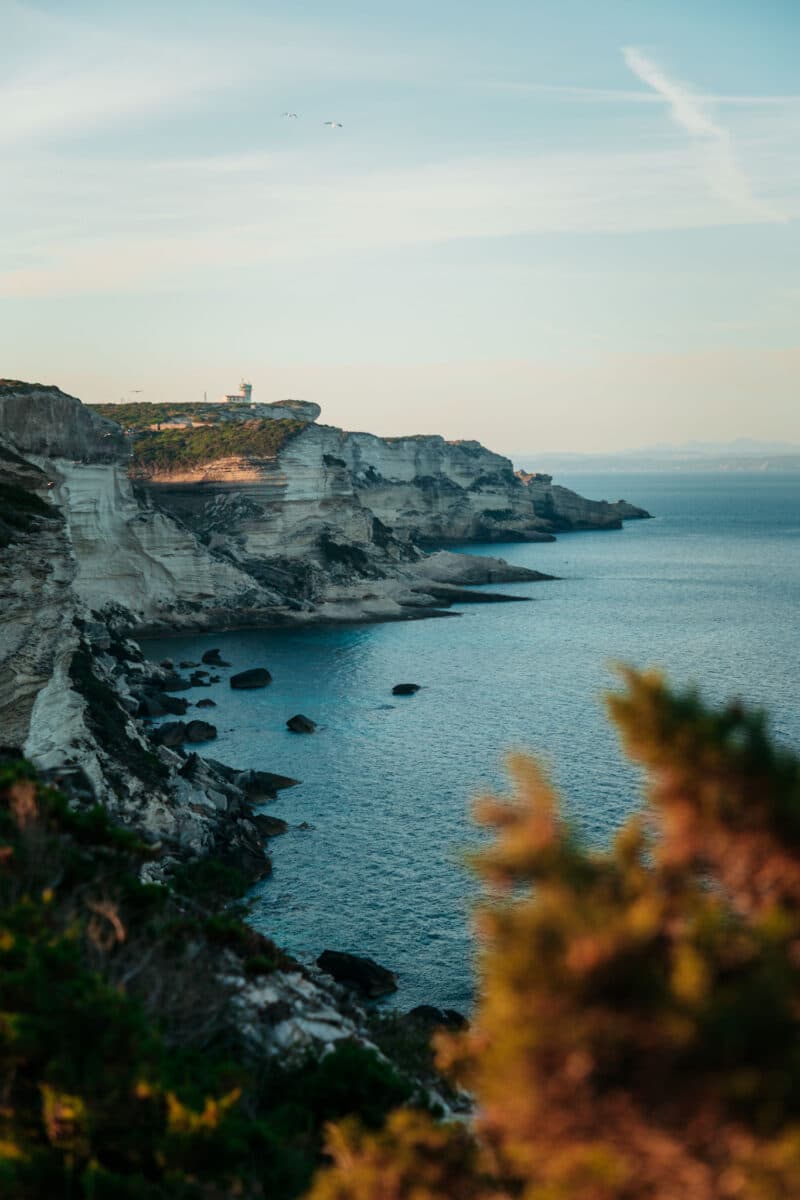 Le sémaphore de Pertusato surveillant le détroit des Bouches de Bonifacio